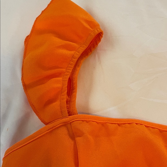 Two piece Set - Picture 6 of 7